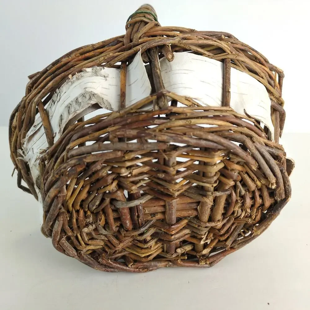 Vintage White Birch Bark‎ Lined Woven Willow Scandinavian-Style Foraging Basket